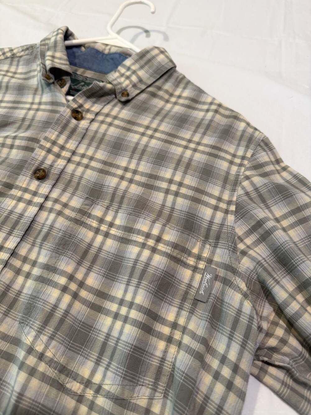 Woolrich Men's Long Sleeve Button Down Plaid Flannel Shirt Mens Med